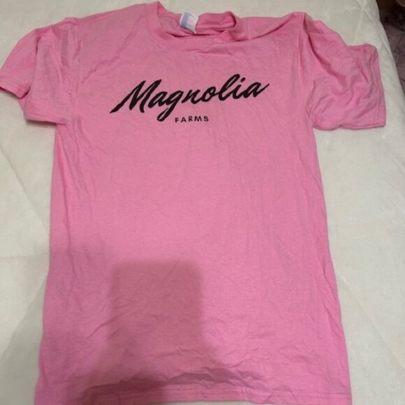 Magnolia Farms T Shirt - Picture 1 of 1